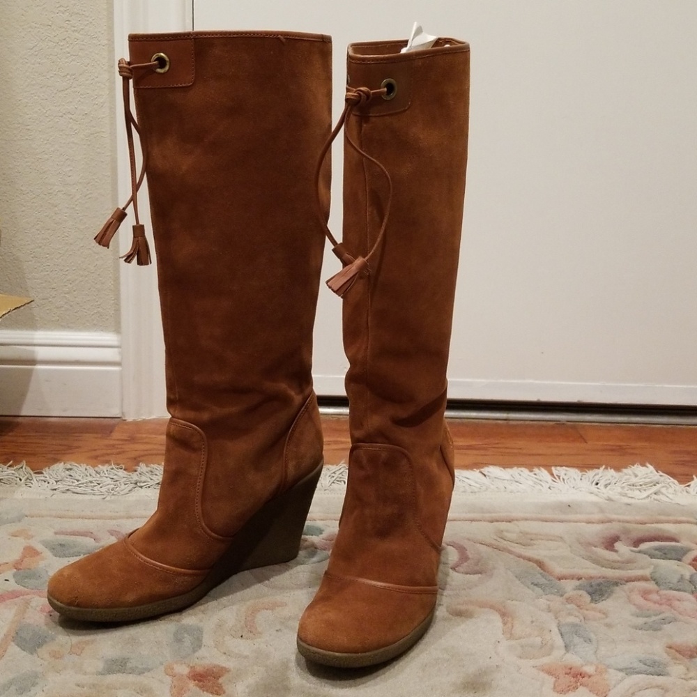 Just Casual nubuck suede leather wedge boots